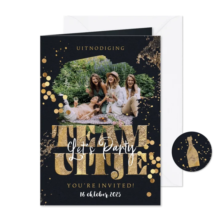 Trendy uitnodigingskaart teamuitje foto goudlook confetti