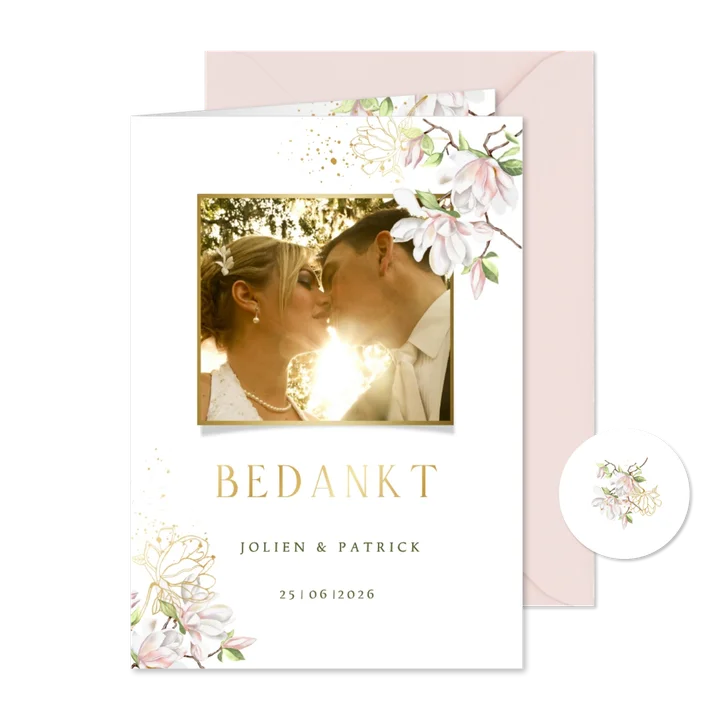 Trouwkaart bedankt magnoliatakken met goudfolie