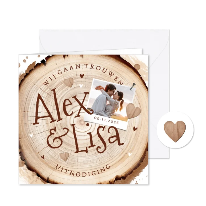 Trouwkaart hout doorsnede boomstam hip natuurlijk foto