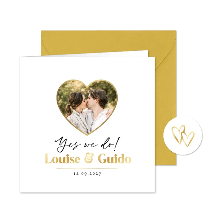 Trouwkaart minimalistisch goud typografisch hartjes doodle