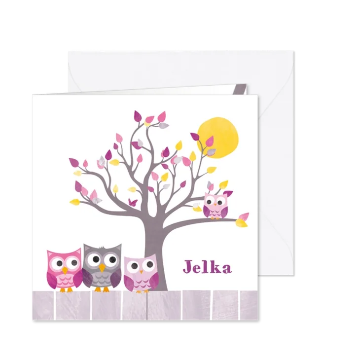 Uiltjes familie met boom