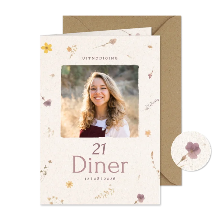 Uitnodiging 21 diner met foto en bloemetjes