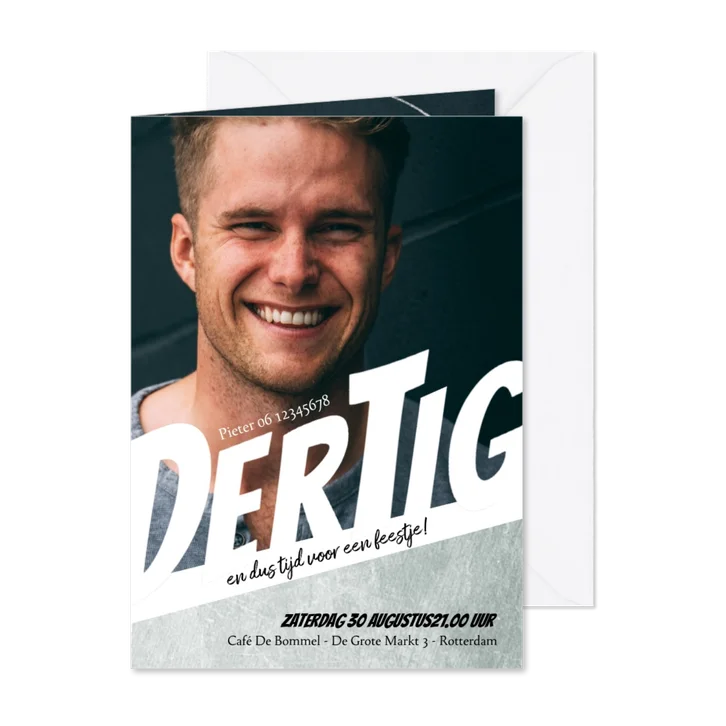 Uitnodiging 30ste verjaardag met foto en speelse typografie