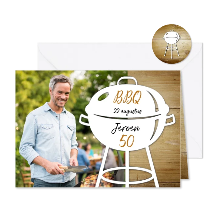 Uitnodiging bbq met hout en foto