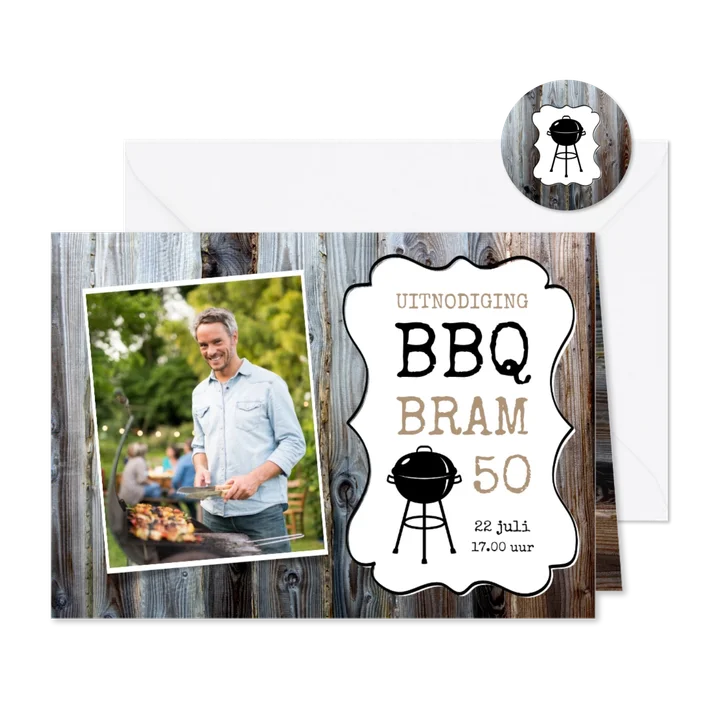 Uitnodiging bbq sloophout en eigen foto