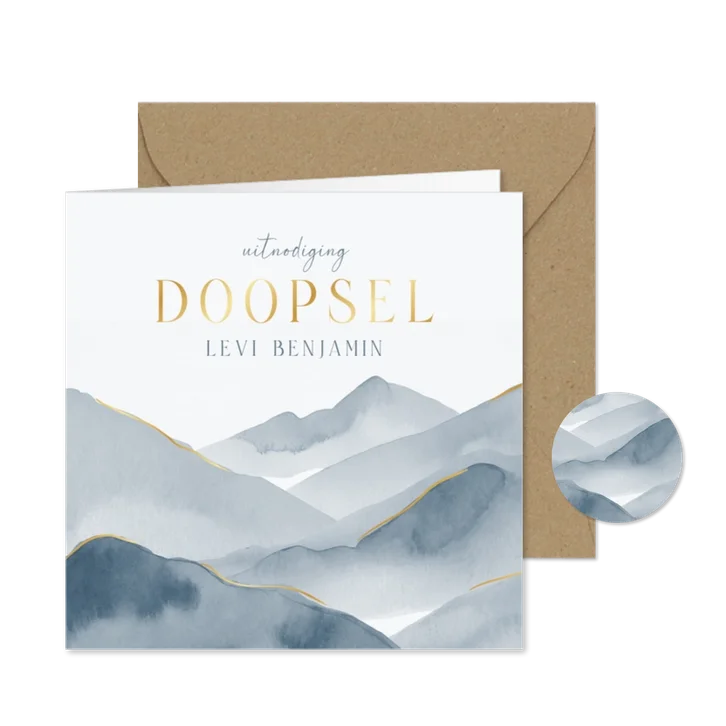 Uitnodiging doopsel met blauwe bergjes waterverf