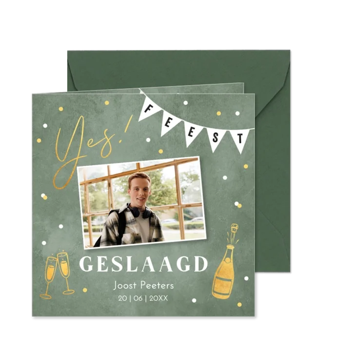 Uitnodiging geslaagd groen foto slinger confetti goudlook