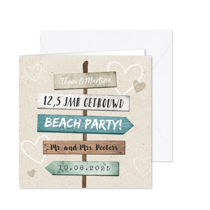 Uitnodiging jubileumfeest strand wegwijzers hout hartjes
