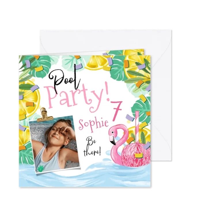 Uitnodiging kinderfeest ‘Pool Party’ tropisch flamingo