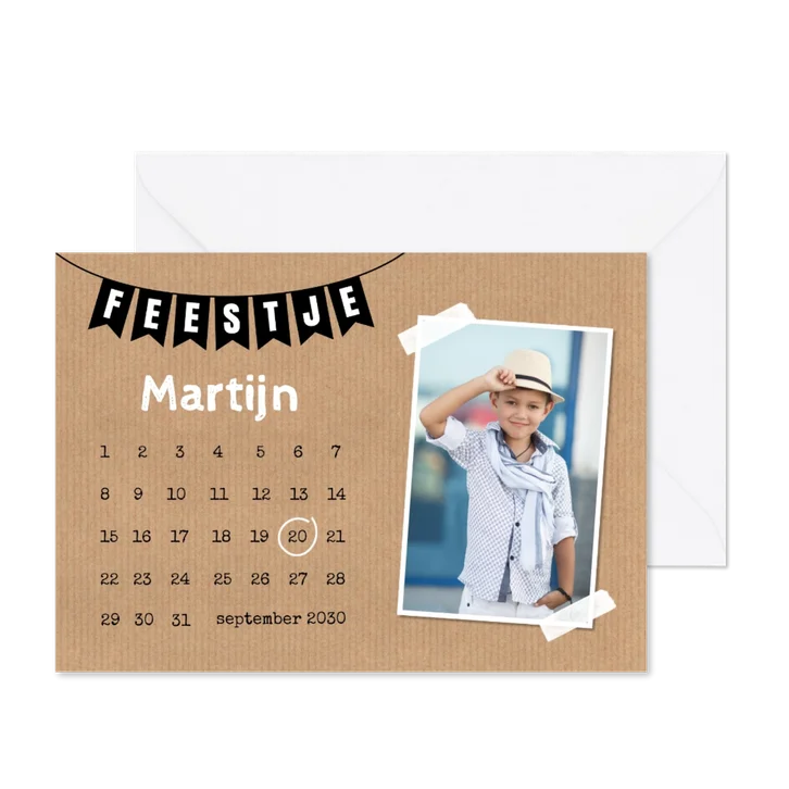 Uitnodiging kinderfeestje kalender foto kraft
