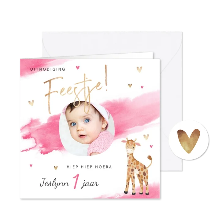uitnodiging kinderfeestje meisje waterverf giraf hartjes