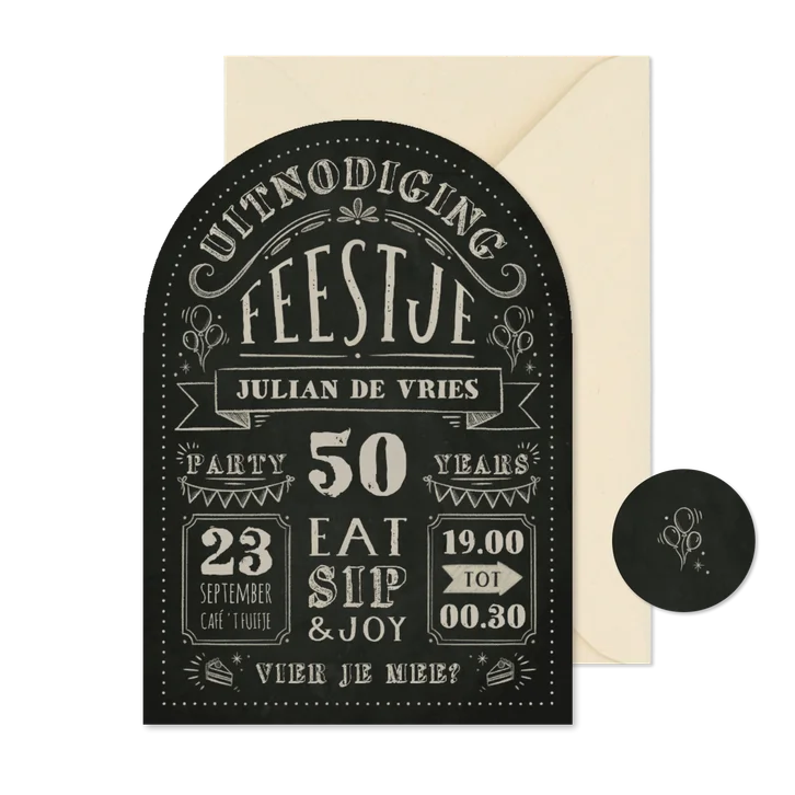 Uitnodiging verjaardag feestje krijtbord boog hip