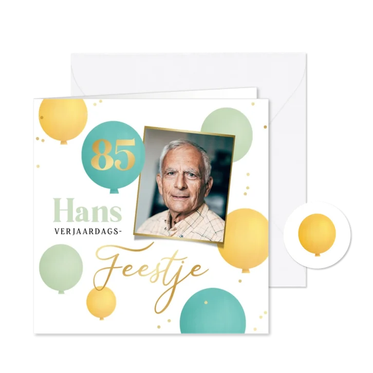 Uitnodiging verjaardagsfeest 85 jaar ballonnen confetti goud