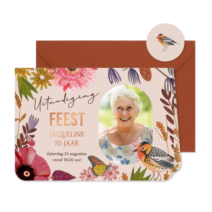 Uitnodiging verjaardagsfeestje bloemen, vogel en vlinder