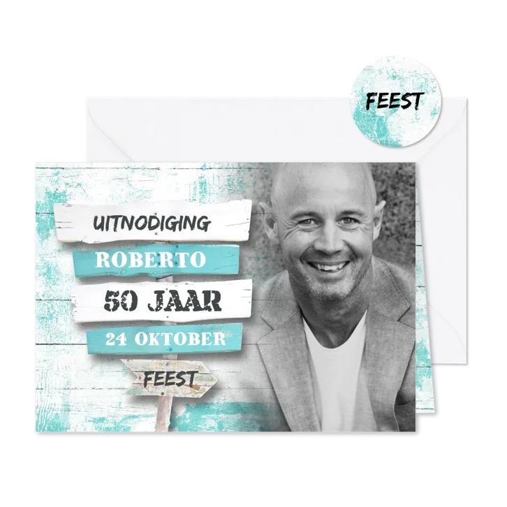 Uitnodiging wegwijzer strandstijl met foto