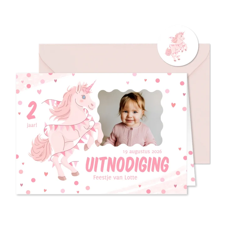 Uitnodigingen kinderfeestje met roze unicorn en vlaggetjes