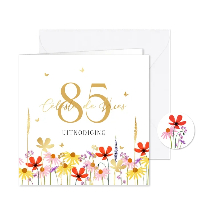Uitnodigingskaart verjaardag 80 veldbloemen goud vlinders