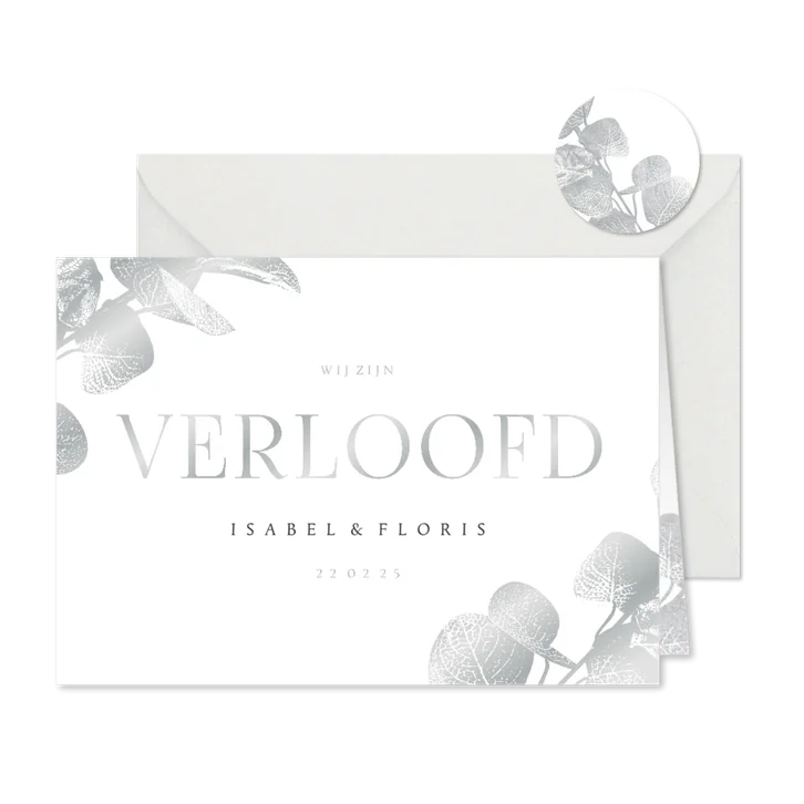 Verloofd kaart eucalyptustak in zilver