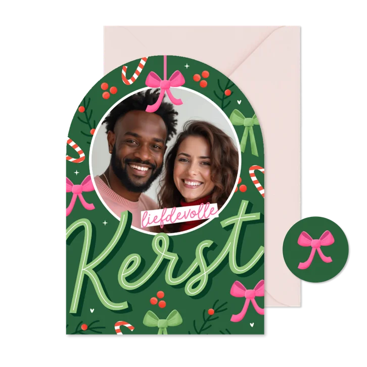 Vrolijke kerstkaart boogvorm met foto en typografie