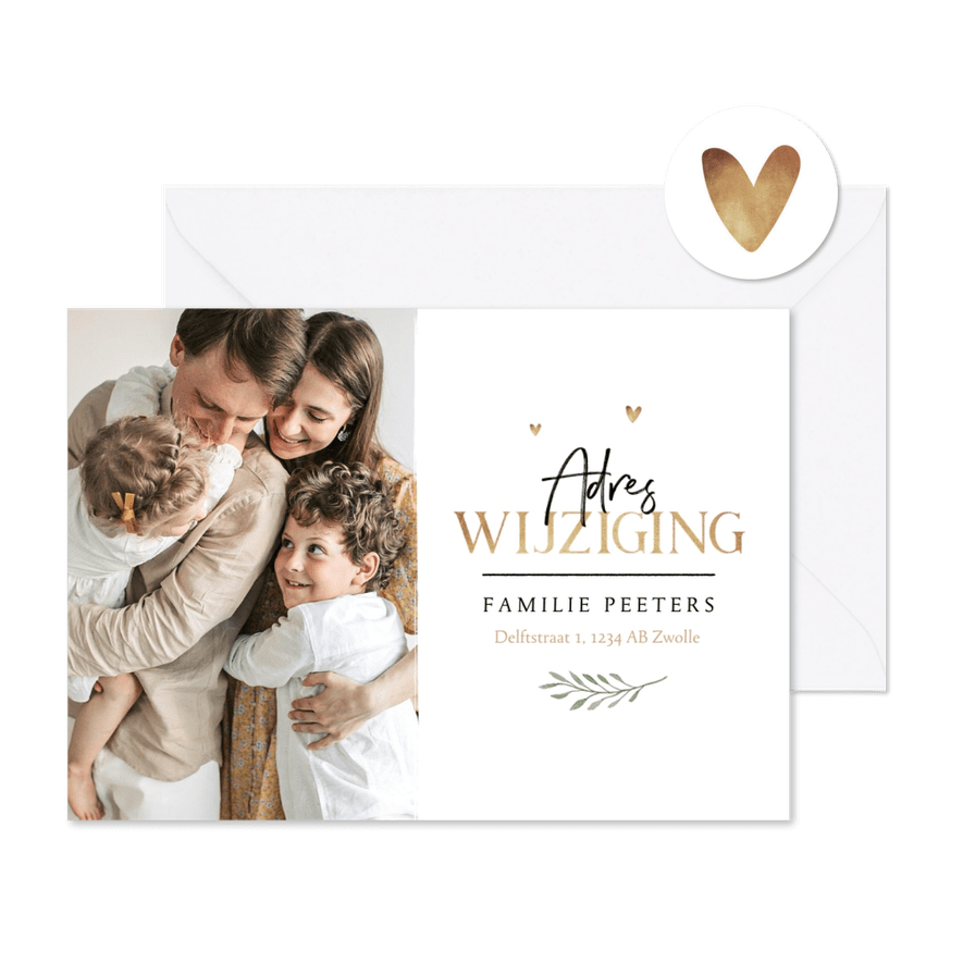 Adreswijziging kaart persoonlijk en stijlvol met goud accent - Kaartimpressie