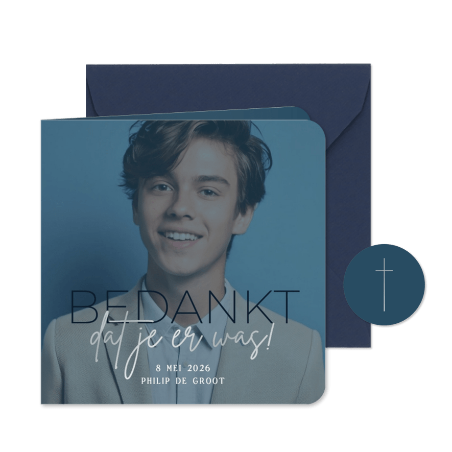 Bedankkaart grote datum en grote foto vormsel blauw zilver - Kaartimpressie