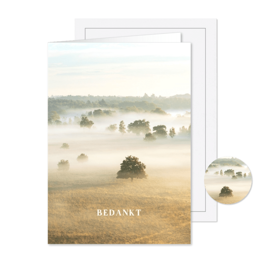Bedankkaart landschap met mist - Kaartimpressie
