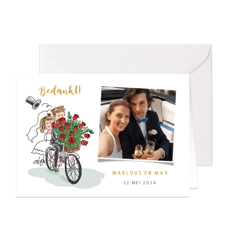 Bedankkaart met foto en stel op een fiets met rozen - Kaartimpressie