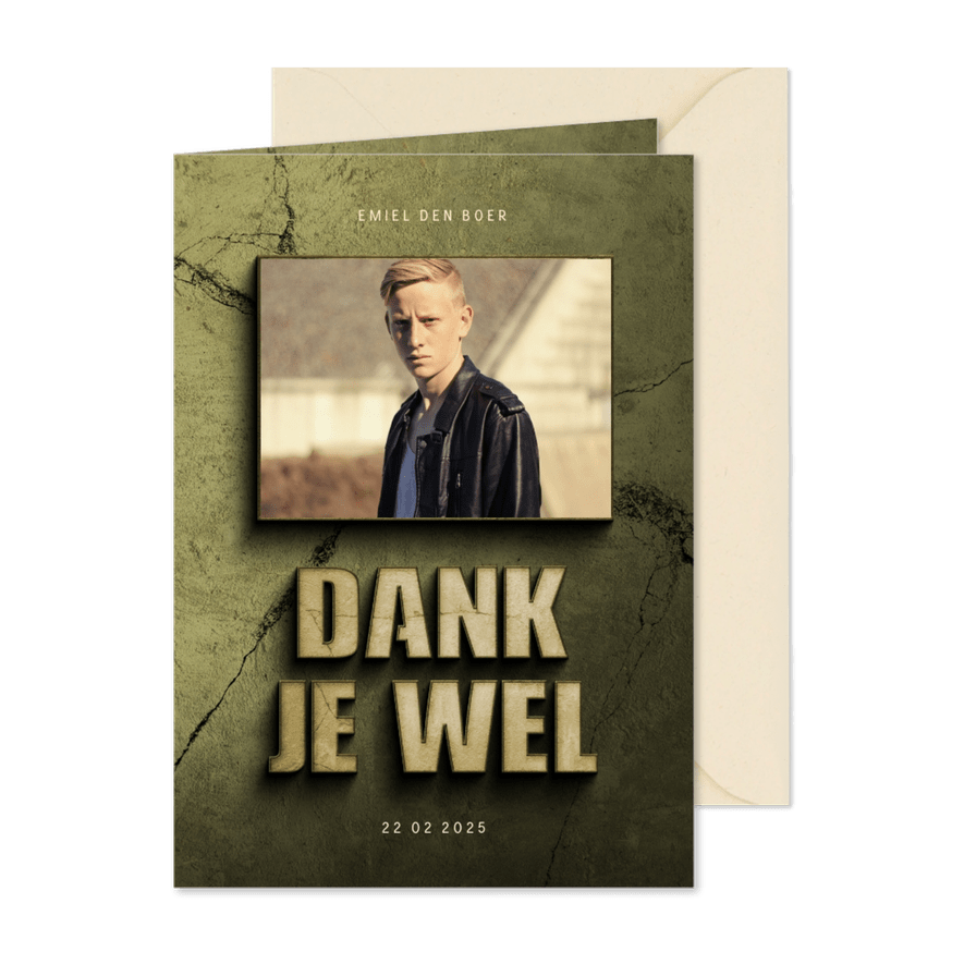 Bedankkaart vormsel stoer filmposter donkergroen - Kaartimpressie