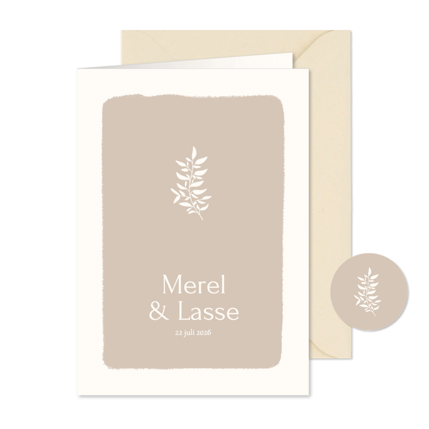 Beige klassieke trouwkaart met subtiel takje - Kaartimpressie