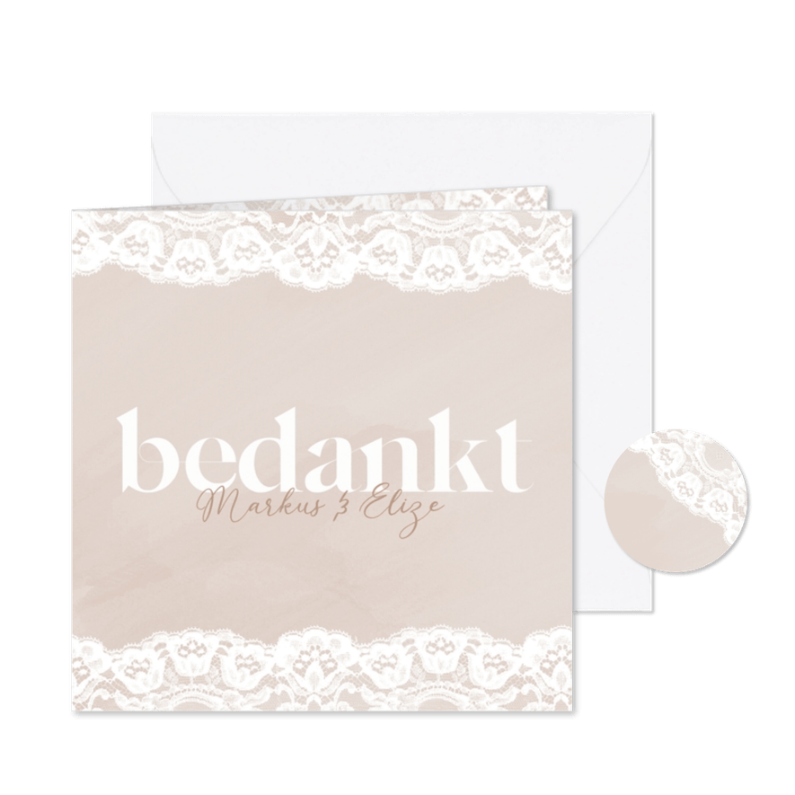 Beige waterverf bedankkaart met kant en witte typografie - Kaartimpressie