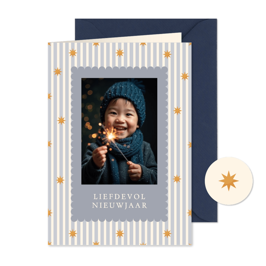 Blauw gestreept nieuwjaarskaartje met foto en sterren - Kaartimpressie