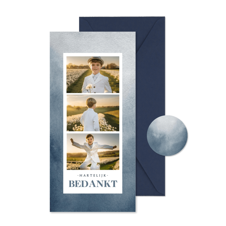 Communie bedankkaartje met fotocollage op blauwe waterverf - Kaartimpressie