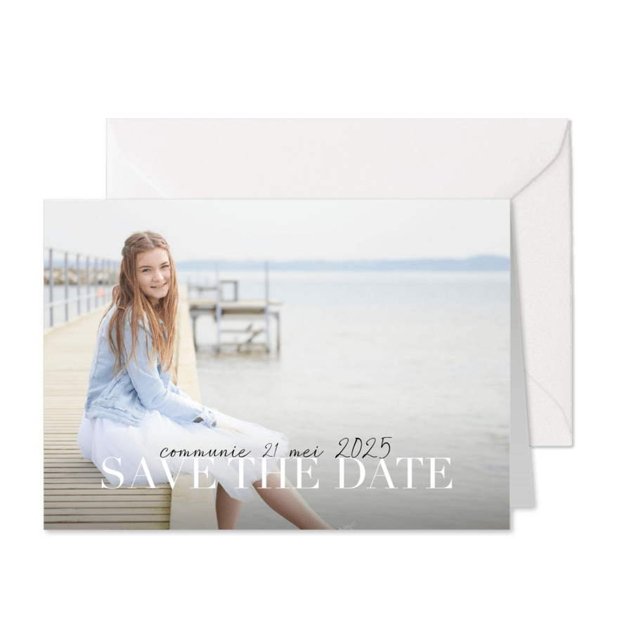 Communie save the date kaart met grote foto en witte tekst - Kaartimpressie