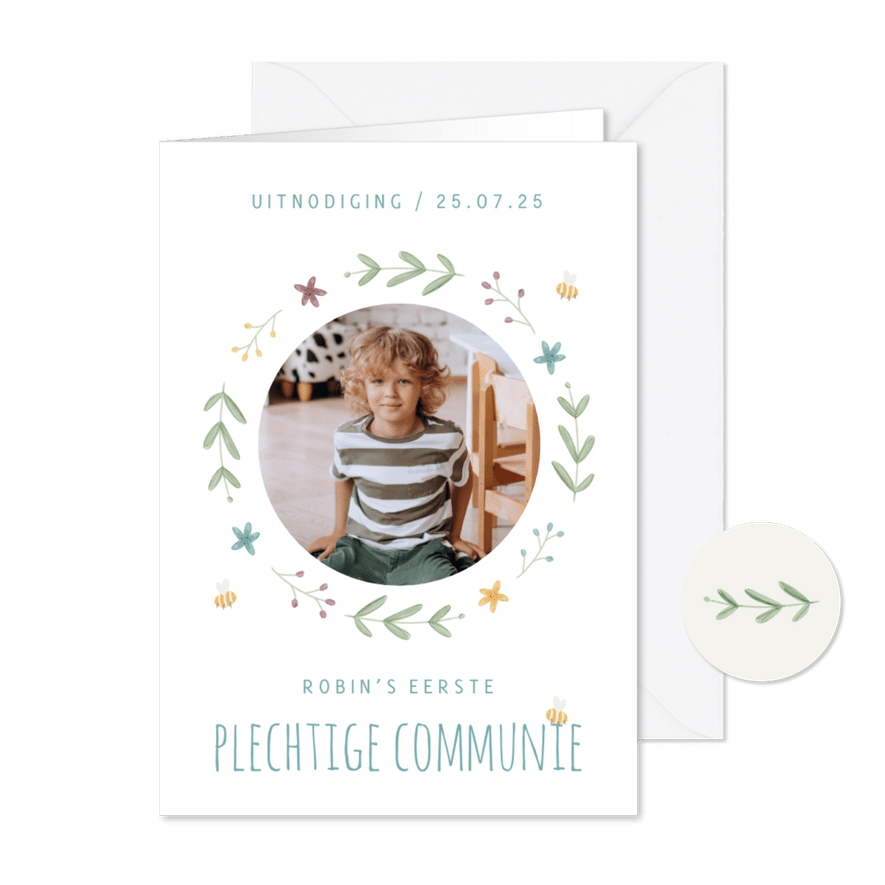 Communie uitnodiging cirkel van bloemetjes en takjes - Kaartimpressie