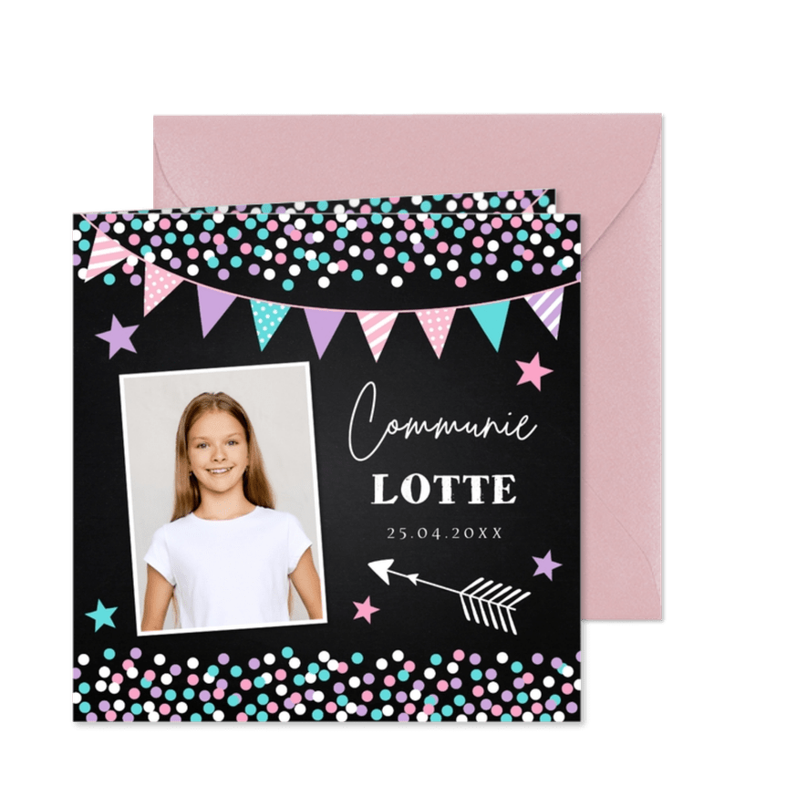 Communie uitnodiging meisje met foto slinger confetti paars - Kaartimpressie