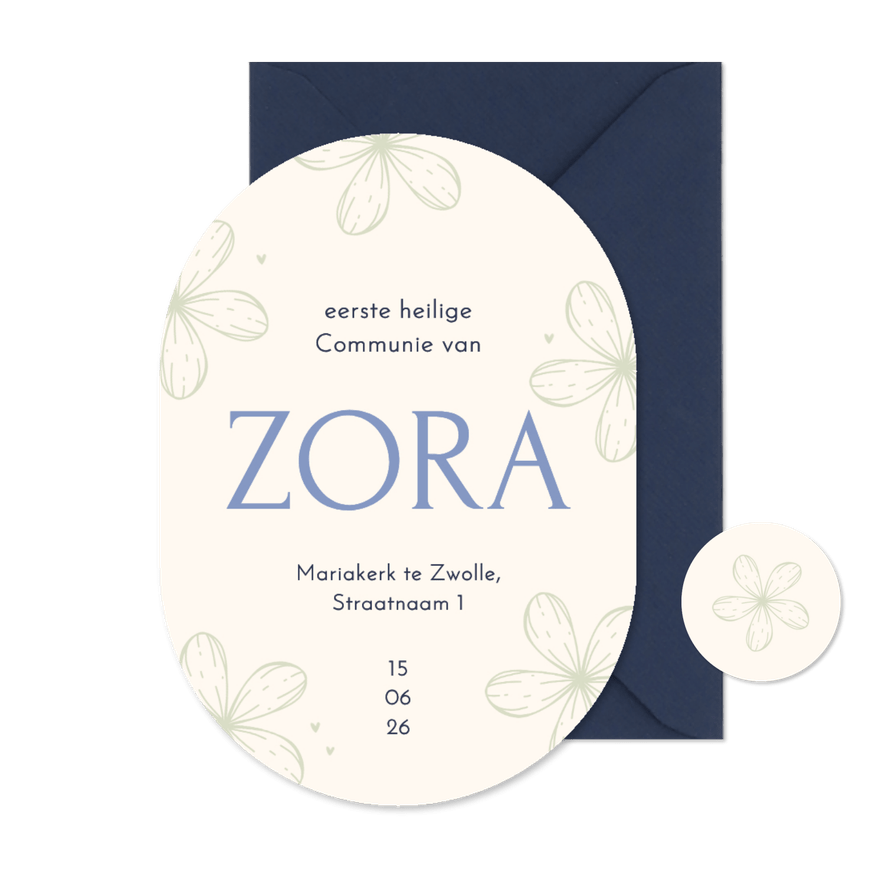 Communie uitnodiging ovaal met bloemetjes en hartjes - Kaartimpressie