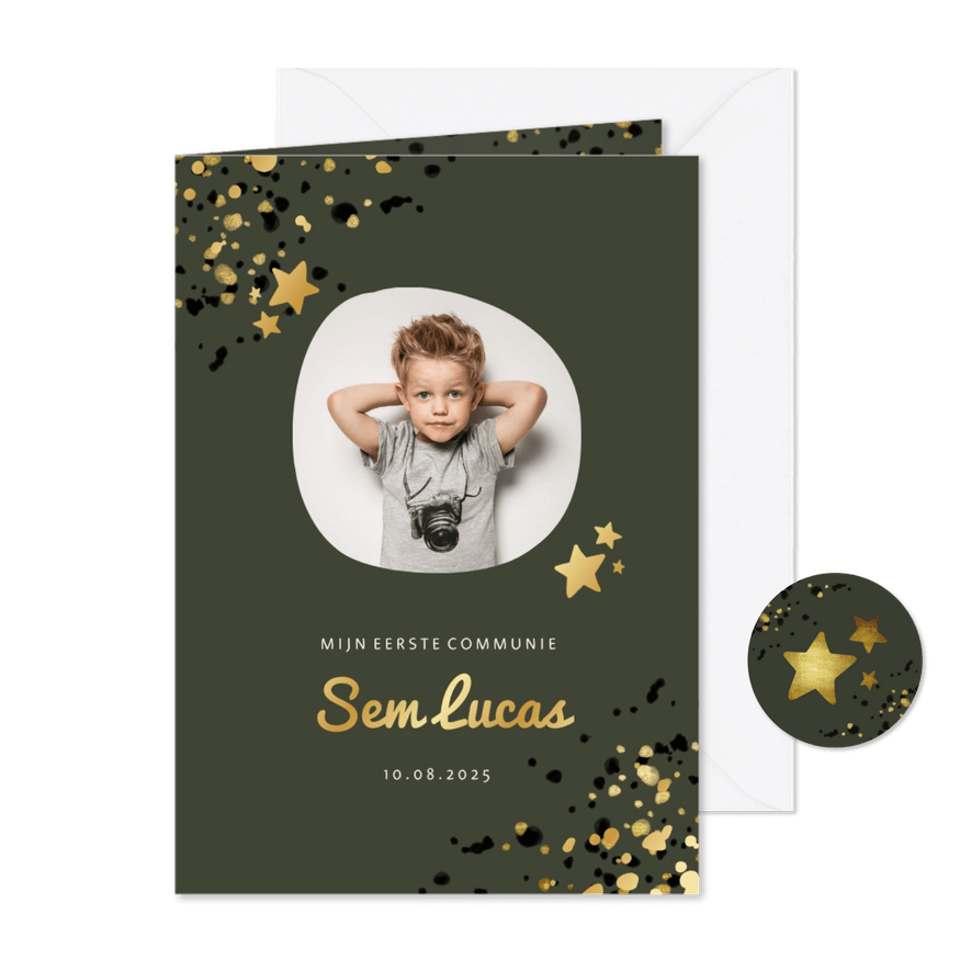Communiekaart groen met foto, gouden sterren en spetters - Kaartimpressie