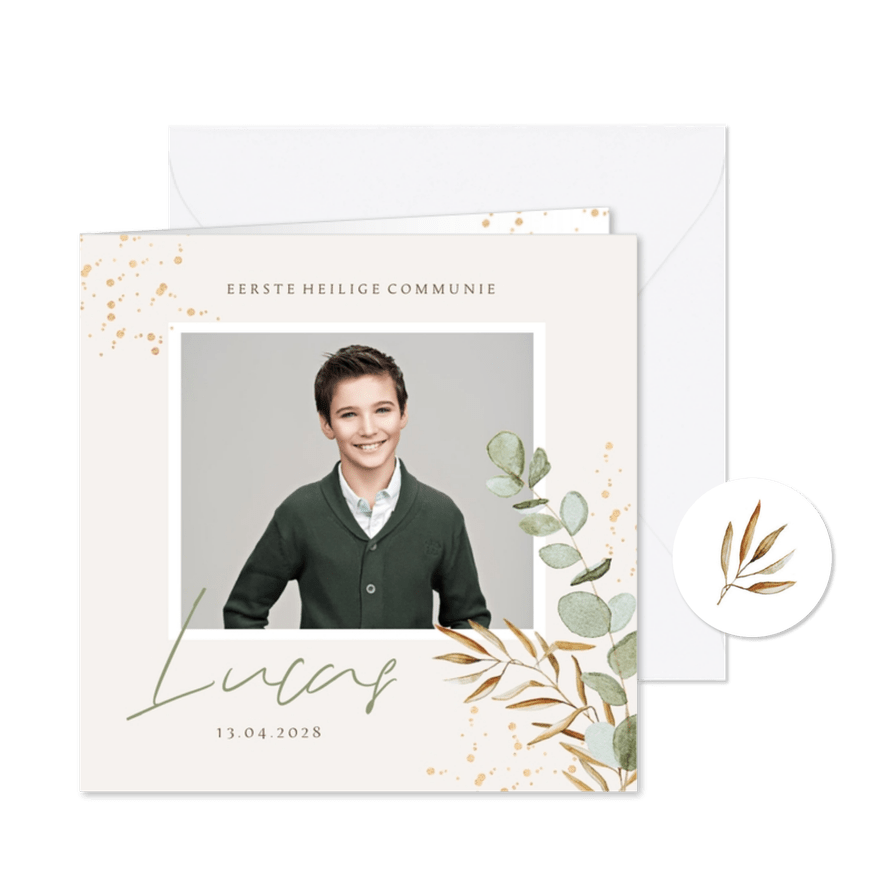 Communiekaart uitnodiging natuur eucalyptus goud takje foto - Kaartimpressie