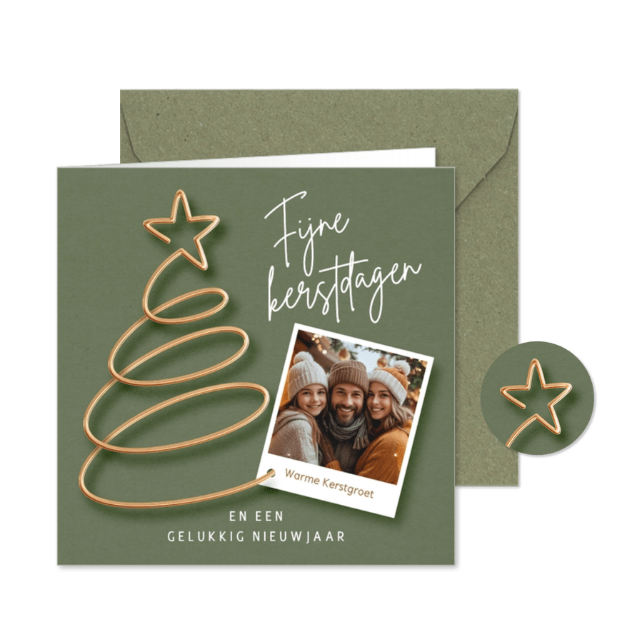 Foto kerstkaart gouden kerstboom op groen - Kaartimpressie