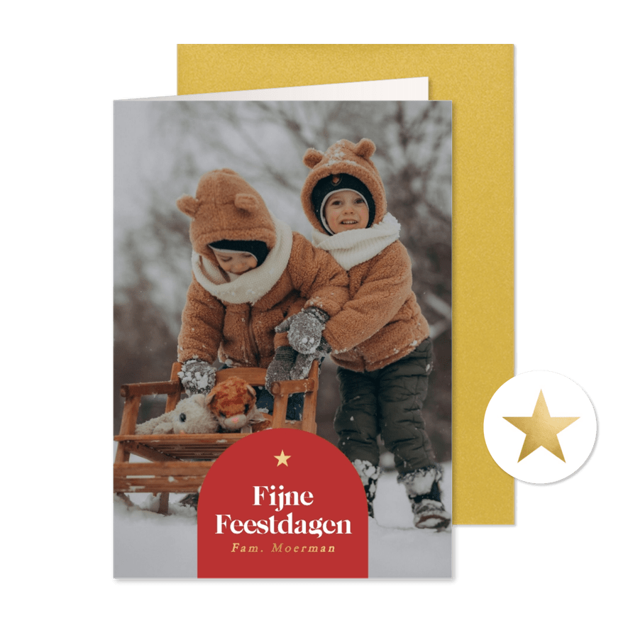 Fotokaart kerst met rood boogje en gouden ster - Kaartimpressie