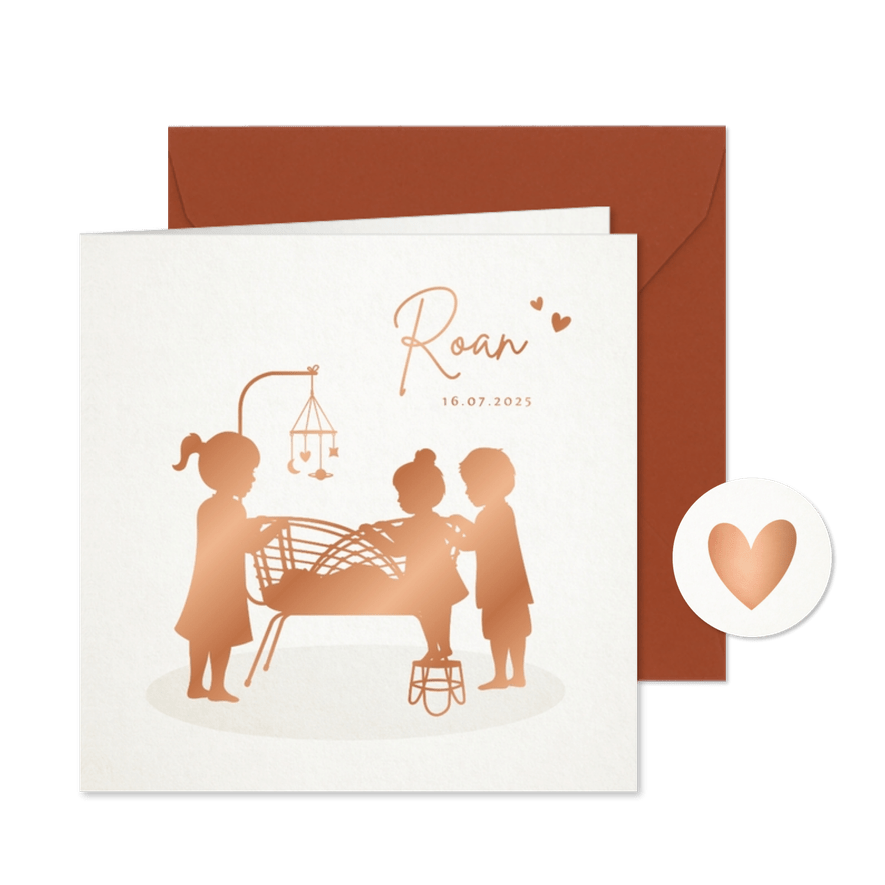 Geboortekaartje jongen 4e kindje met wiegje en zus en broer - Kaartimpressie