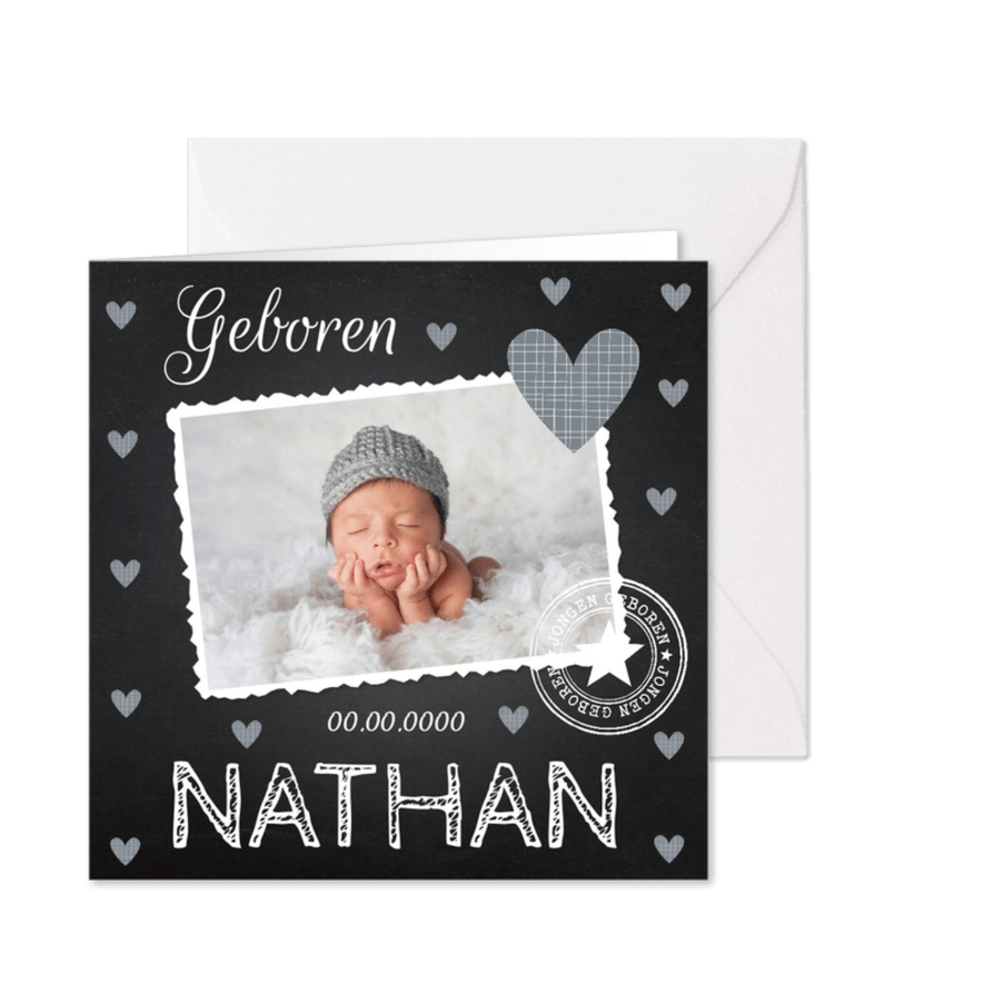 Geboortekaartje jongen foto hartjes krijtbord - Kaartimpressie