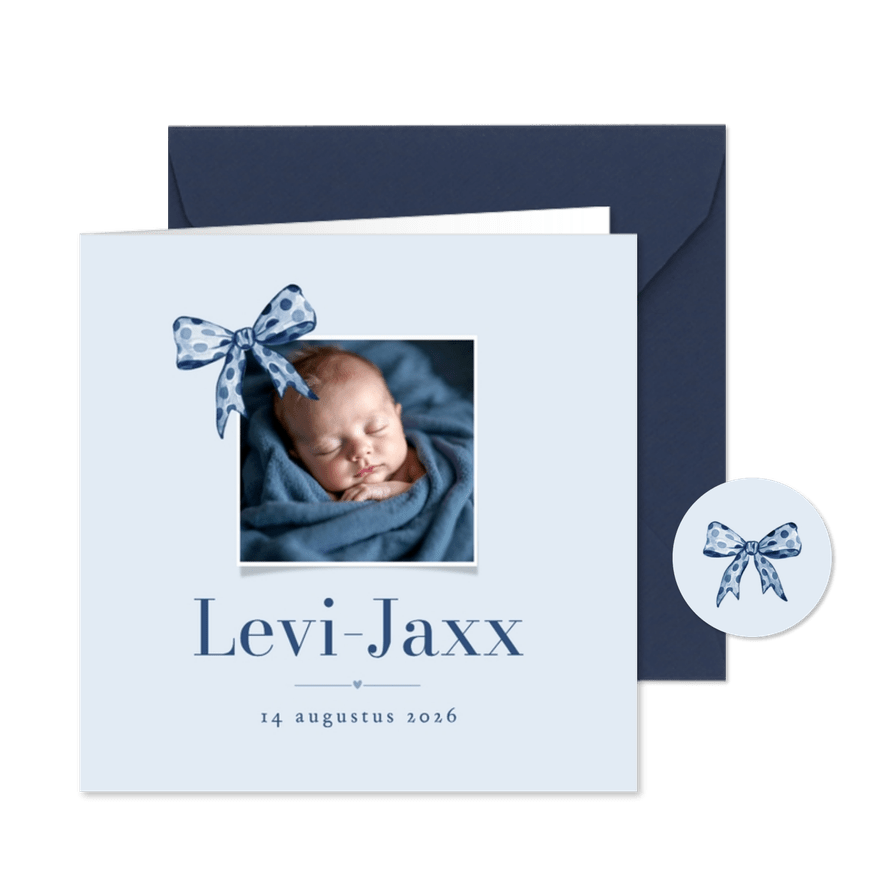 Geboortekaartje klassiek jongen foto strikje blauwe stippen - Kaartimpressie