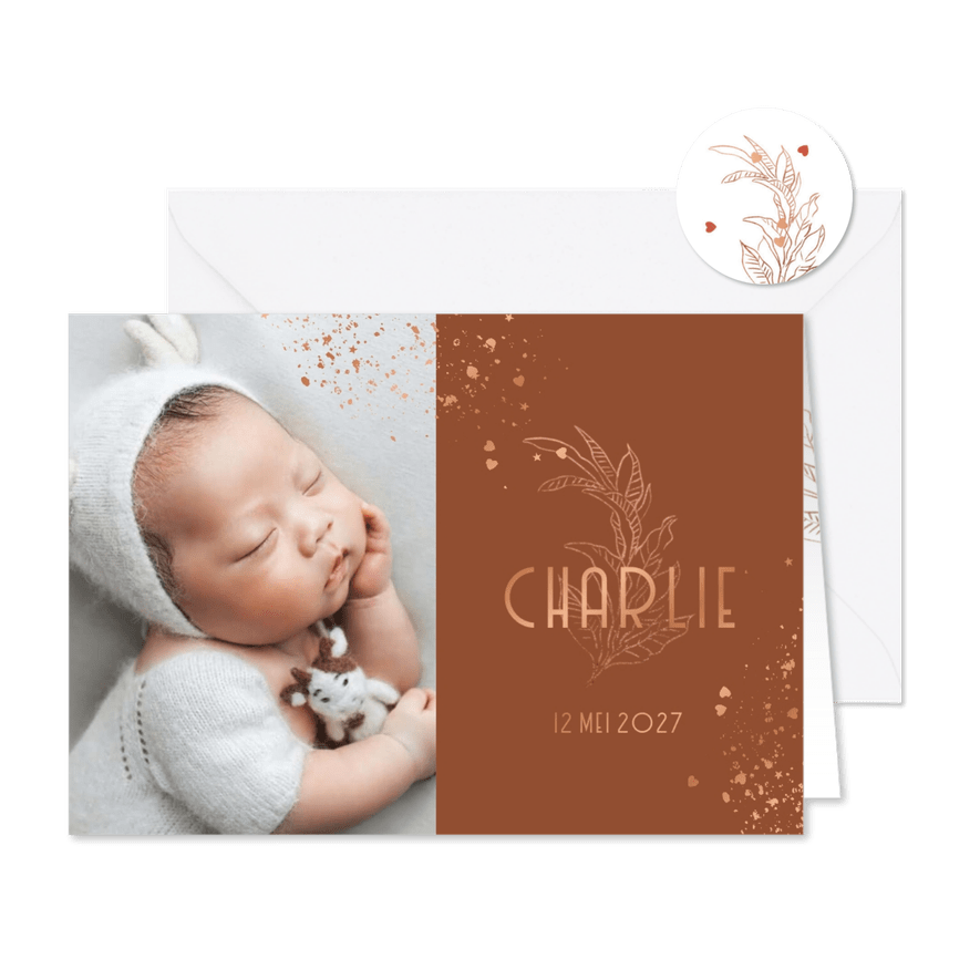 Geboortekaartje lijnillustratie botanisch koperfolie hartjes - Kaartimpressie