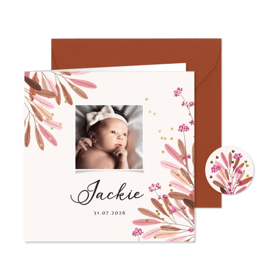 Geboortekaartje met bladeren, bloemen en gouden hartjes - Kaartimpressie