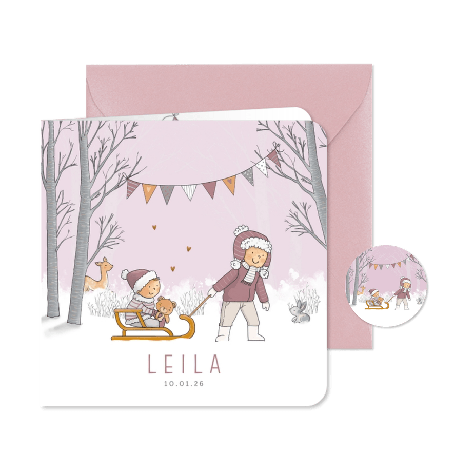 Geboortekaartje zusje trekt slee met baby meisje - Kaartimpressie