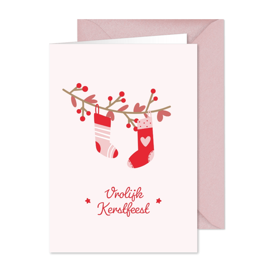 Geïllustreerde kerstkaart met kerstsokken hangend aan tak - Kaartimpressie