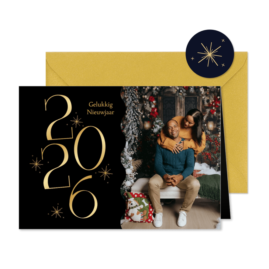 Gouden nieuwjaarskaartje met jaartal en sterren zwart - Kaartimpressie