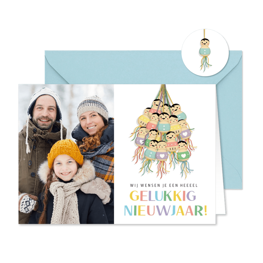 Grappige hippe nieuwjaarskaart met gelukspoppetjes en foto - Kaartimpressie