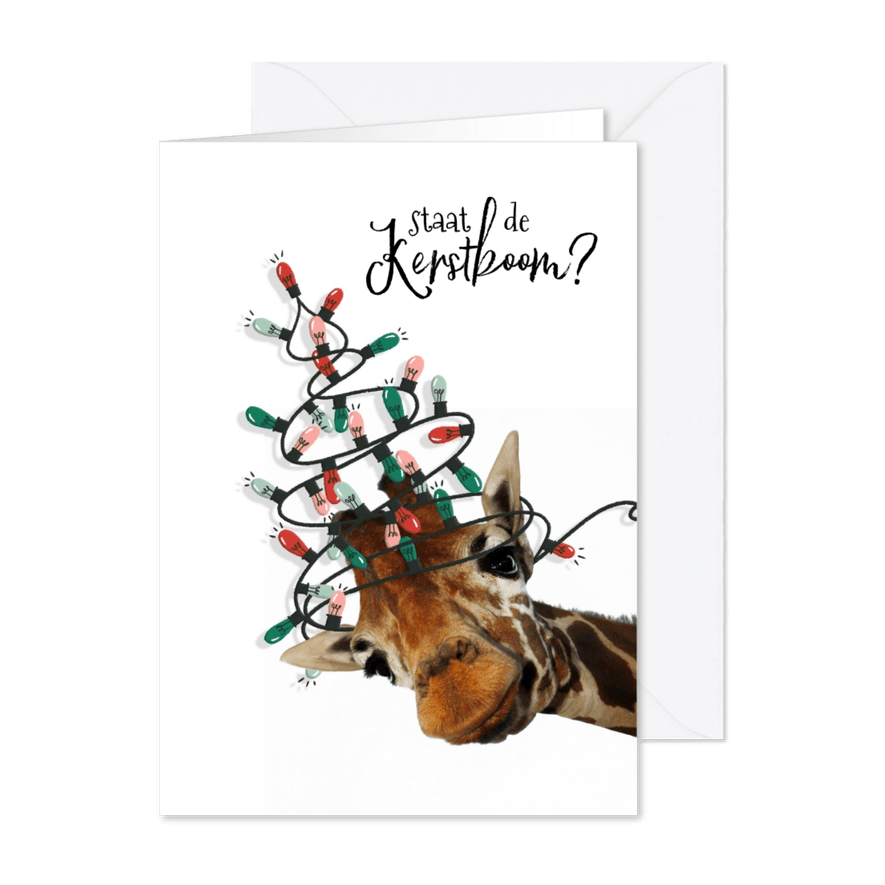 Grappige kerstkaart giraf met kerstboom van lampjes  - Kaartimpressie